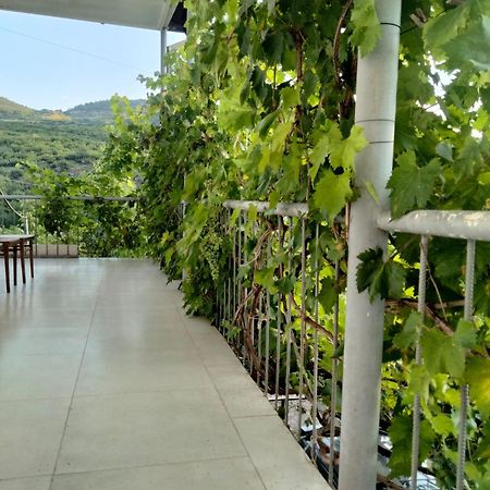 Md House Hotel Ijevan Bagian luar foto