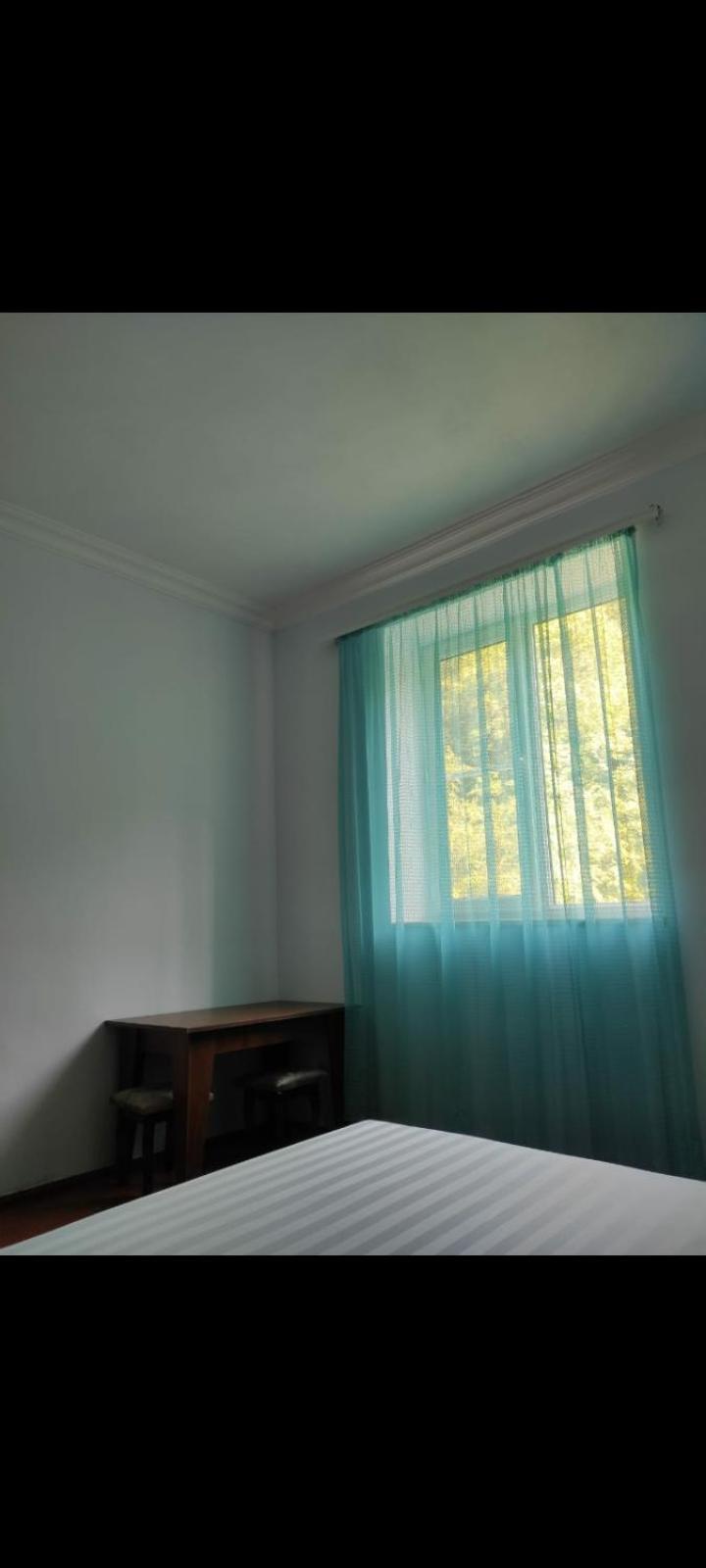 Md House Hotel Ijevan Bagian luar foto